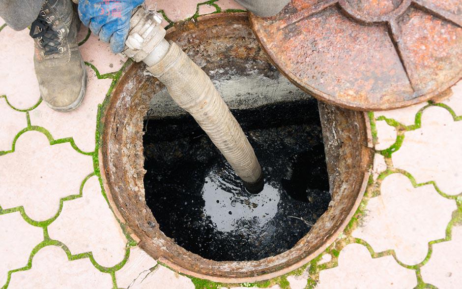 déboucher canalisation évier Moussy-le-Vieux